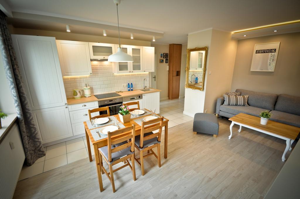 Unique Apartment Okrzei Sopot Ruang foto